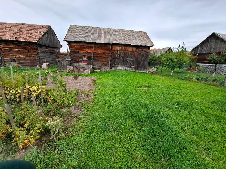 Casă spațioasă in comuna Subcetate, jud. Harghita  - 3