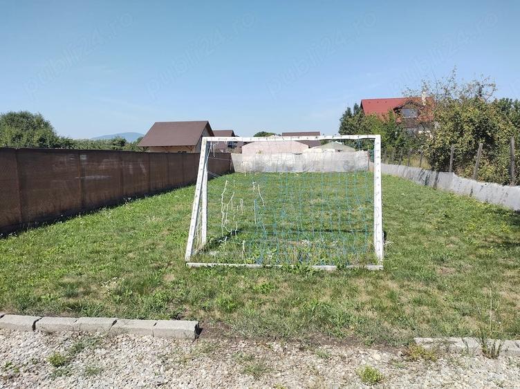 Teren de 530 mp, în Stupini