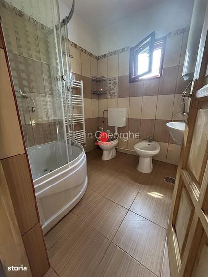 Proprietate 4 camere, 4 bai, teren 555 mp, Eforie Sud