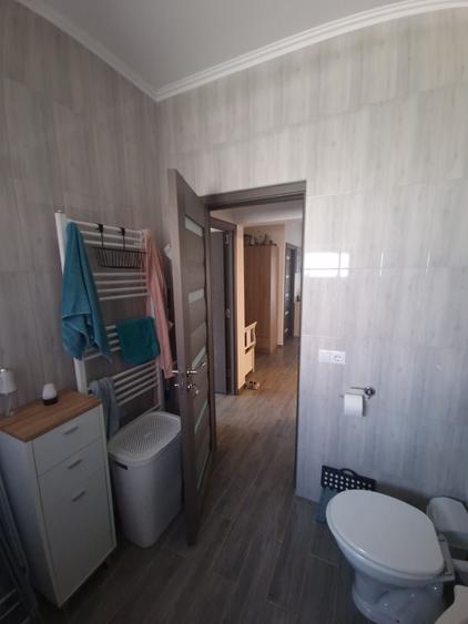 Casă cu 3 camere în Vetiș