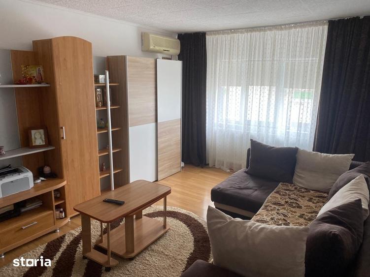 Apartament cu 2 camere decomandat în Orizont