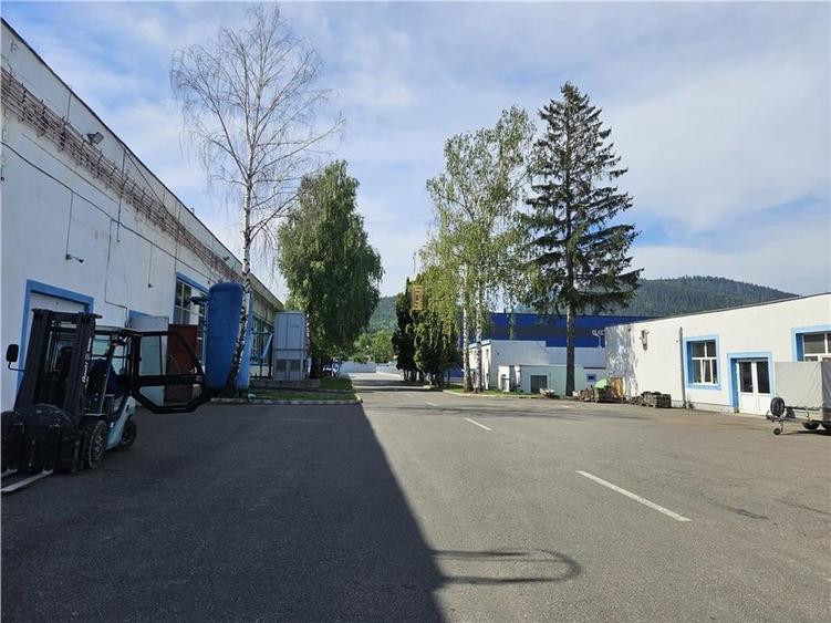 Spațiu industrial, de 1,600 mp, în Electroprecizia