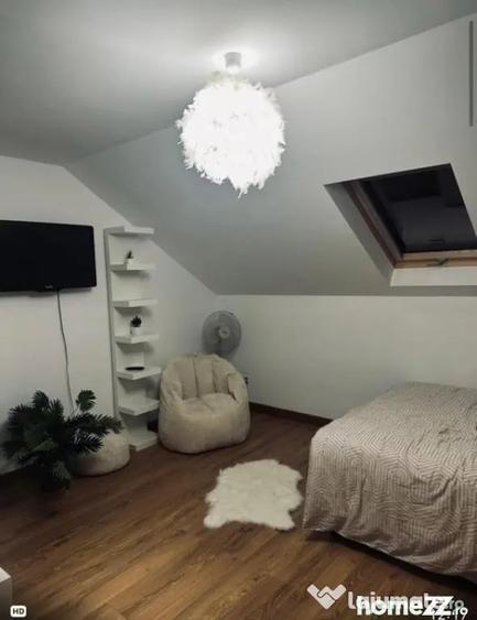 Casă cu 5 camere cu Teren 300 Mp în Rădăuți