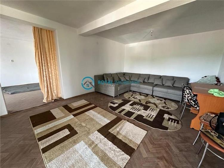 Casă individuală cu 4 camere cu Teren 600 Mp în Iordăcheanu