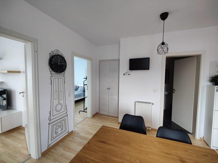 Apartament cu 2 camere decomandat, mobilat în Avantgarden