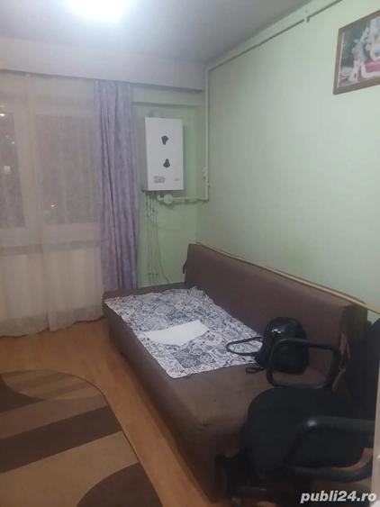 Garsonieră decomandată în Central