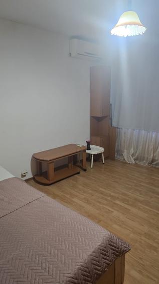 Garsonieră decomandată în Blașcovici