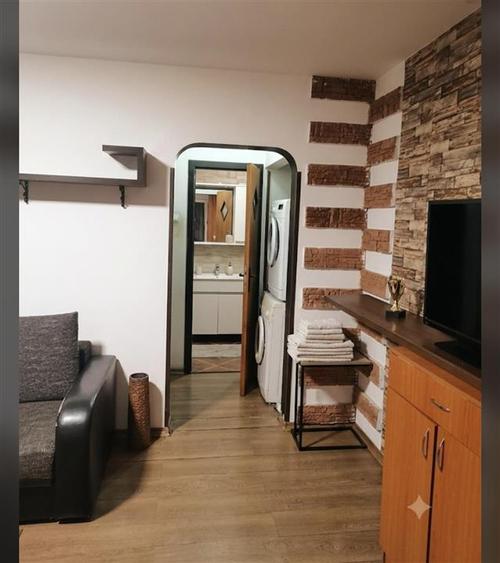 Apartament 2 camere Semidecomandat Bd.Ctin. Brancoveanu, - 1