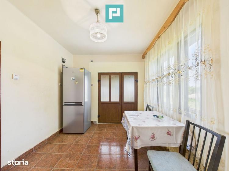 Casă cu 2 camere cu Canalizare în Hălmăgel