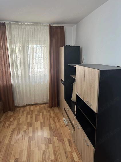 Garsonieră nedecomandată în Buziașului