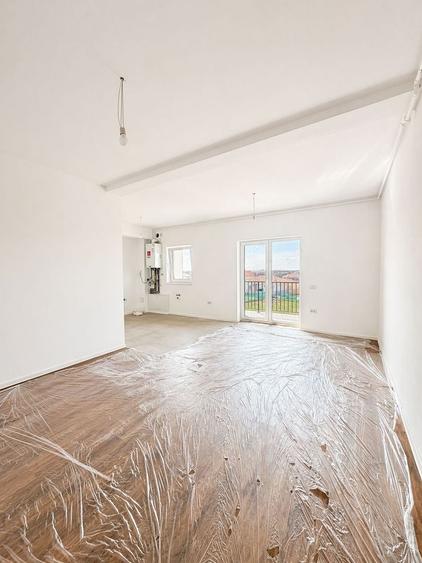 Apartament cu 2 camere semidecomandat în Moșnița Nouă