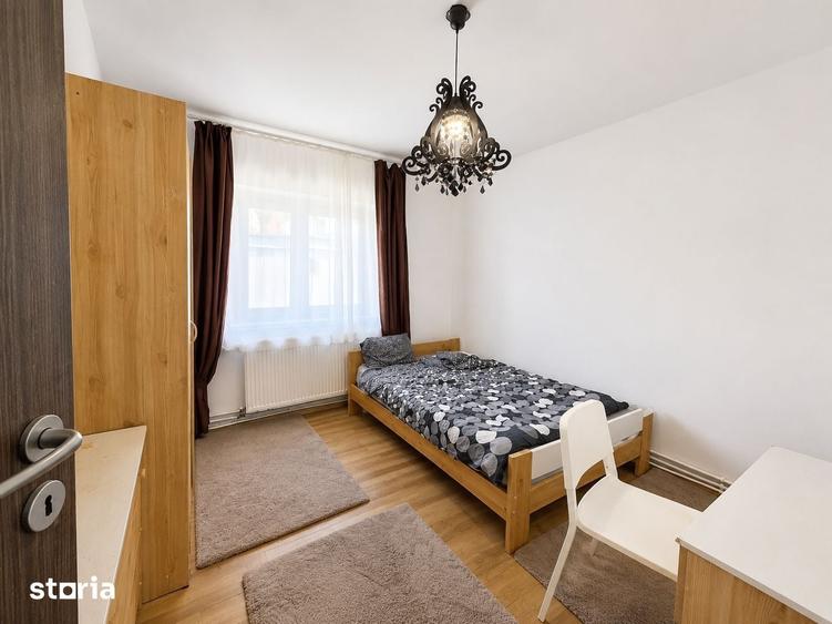 Apartament 2 camere, decomandat, Plopilor, Rozelor - 1