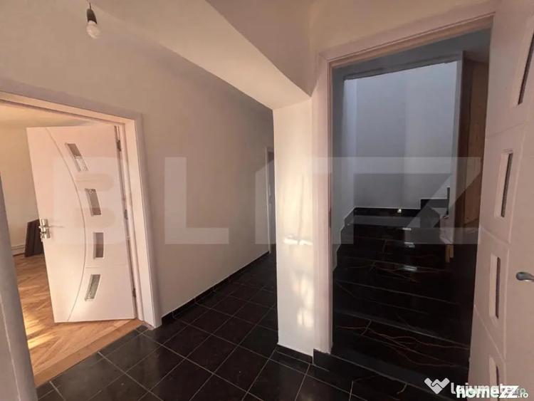 Spațiu comercial, de 320 mp, în Central
