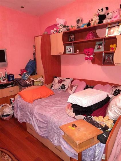 Apartament cu 2 camere decomandat în Republicii