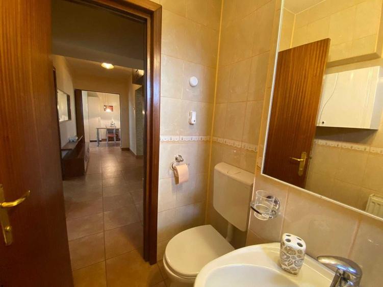 Apartament cu 4 camere decomandat în Iancului