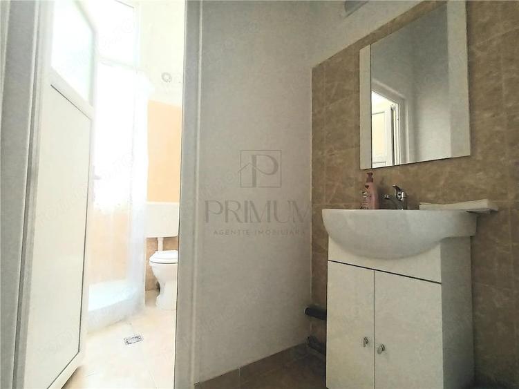 Spațiu comercial, de 9 mp, în Ultracentral