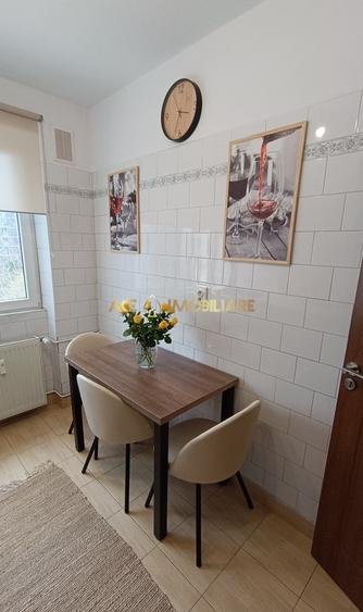 Apartament cu 2 camere semidecomandat, mobilat în Drumul Taberei