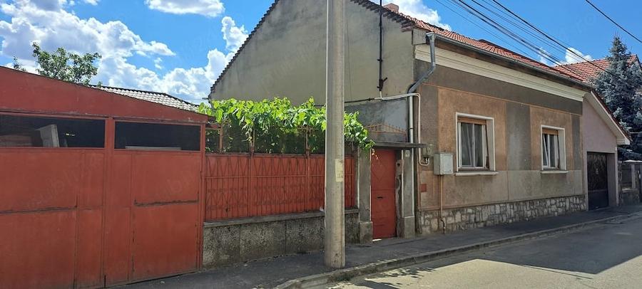 Casă cu 3 camere cu Teren 335 Mp în Ultracentral