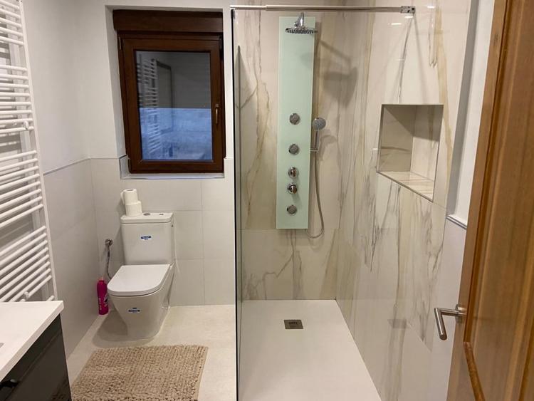 Casa de Lux cu 5 camere pe colina 1000 mp – CETATE SKIT Panorama spectaculoasă - 10