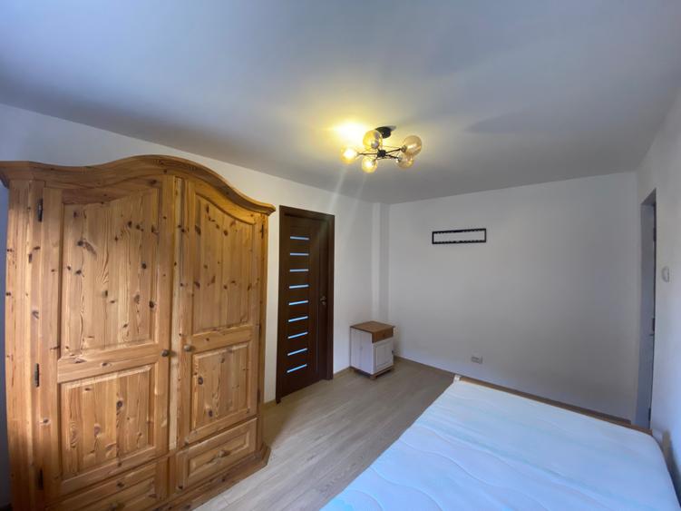 Vanzare casa P+1, teren 410 mp, zona centrala Targoviste. - 19