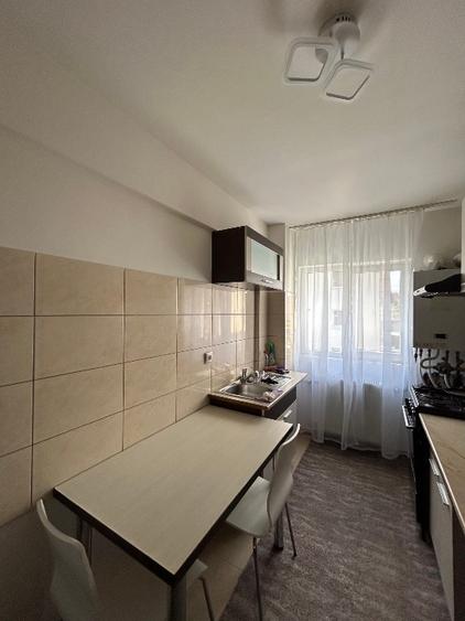 Închiriez apartament 1 cameră – Strada Beiușului - 6