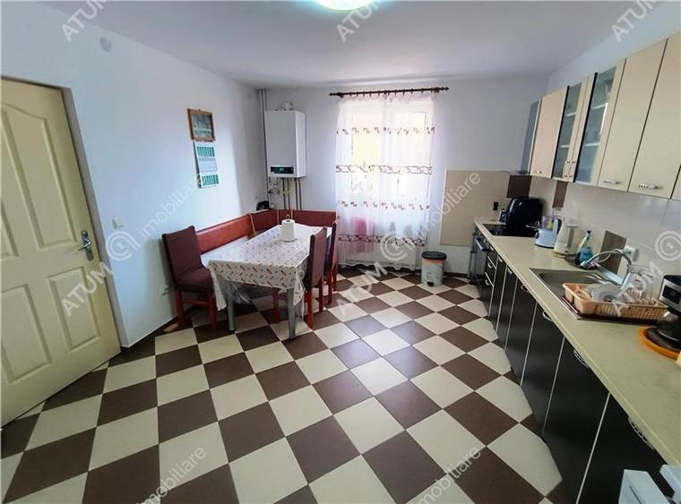 Casa spatioasa cu 5 camere 2 bai si pivnita in Sibiu zona Selimbar - 10