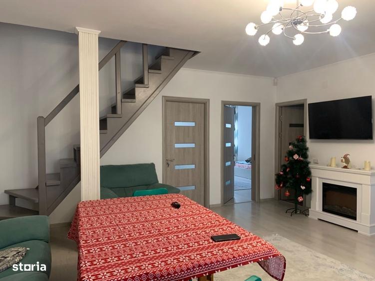 Valul Traian- Casa P+M,5cam 2bai 400 mp gaz pret.160.000 euro - 3