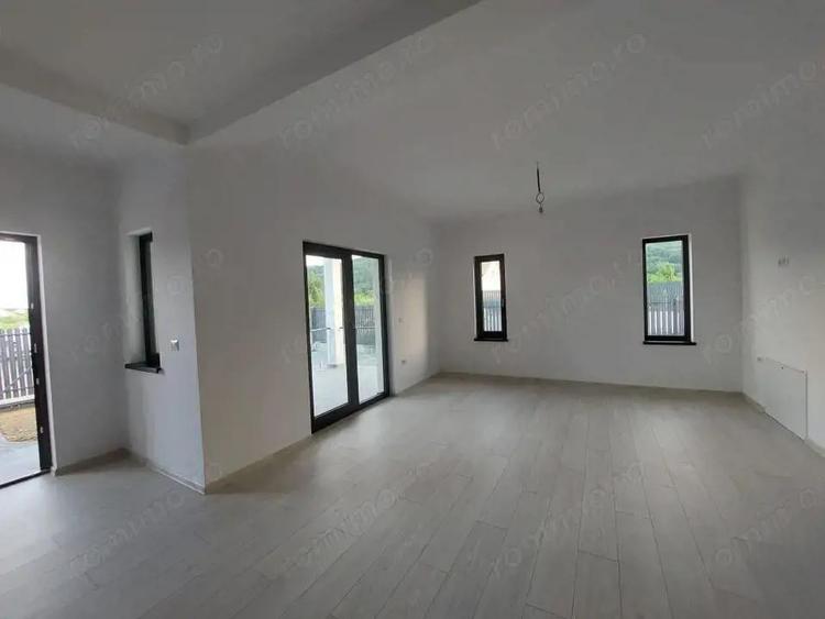 Casa noua in Hemeius - 10