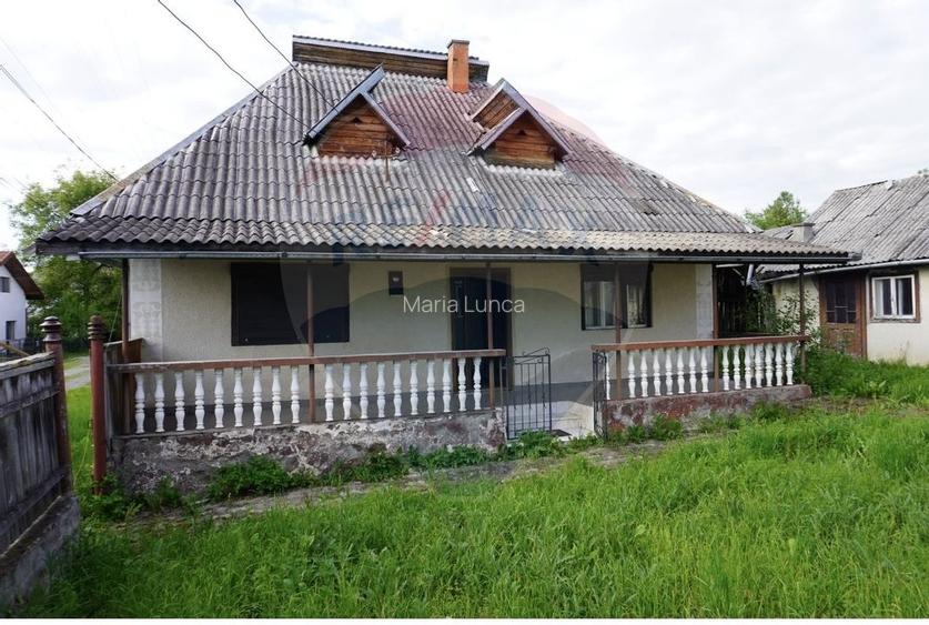 Casa / Vila cu 3 camere de vanzare