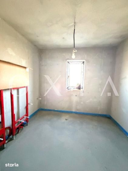 Casă cu 4 camere cu Teren 304 Mp în Central