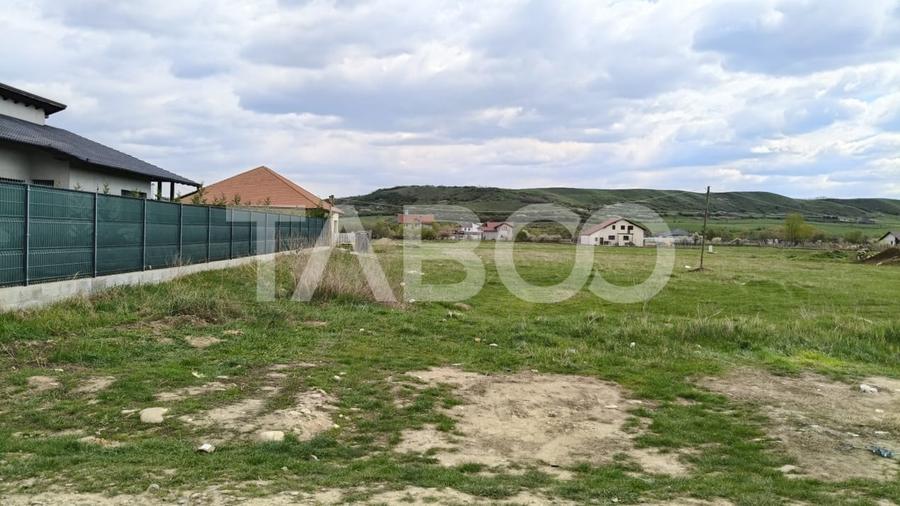 Teren intravilan de vanzare in Sebes drumul Petrestiului - 2