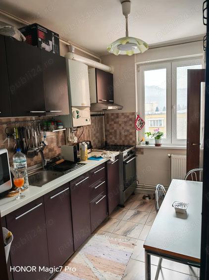 Vand Apartament 3 camere in Brasov - 2