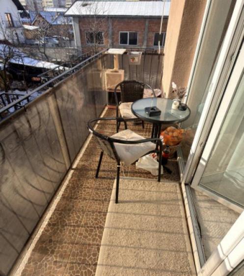 Apartament modern 3 camere 93mpu zona Lupeni - 2