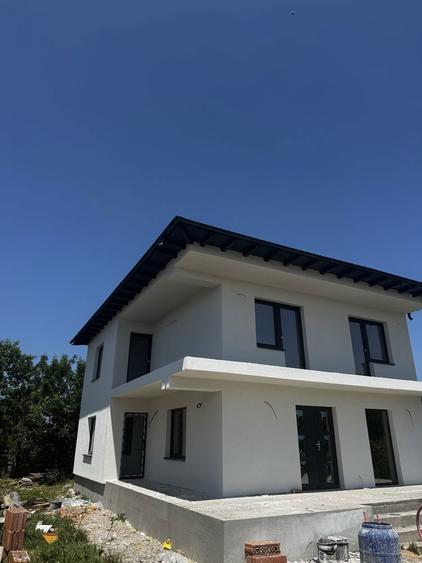 Casa noua in Bradu - 1