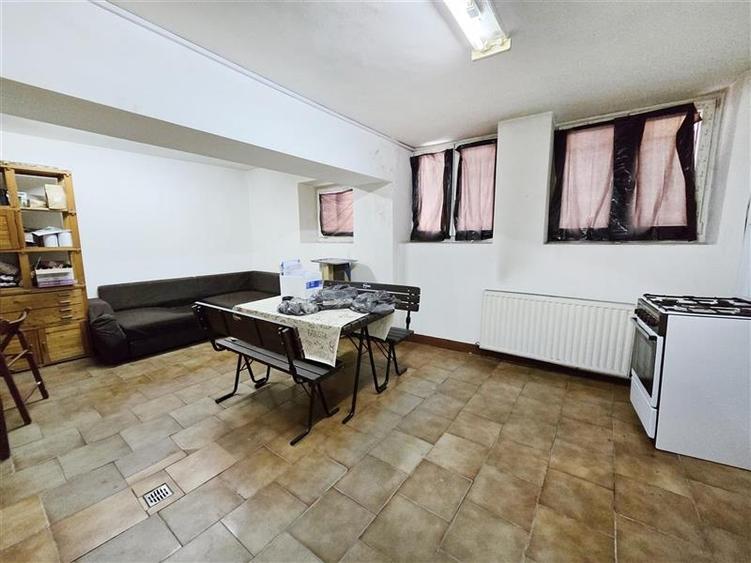 Spatiu comercial-productie de inchiriat Bd Magheru - 1