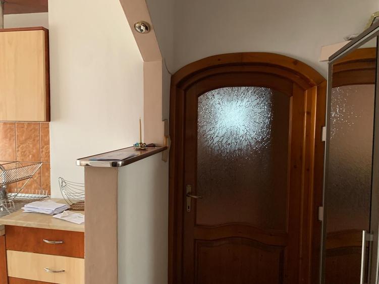 Vand apartament mobilat - 1