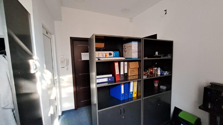 Spatiu Birouri  zona piata Victoriei, Piața 1 Mai, Turda, Arcul de Triumf - 5