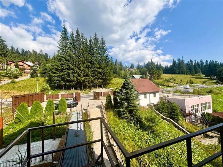 Vila Impunatoare cu Piscina pentru Familie sau Investitie Turistica - 45