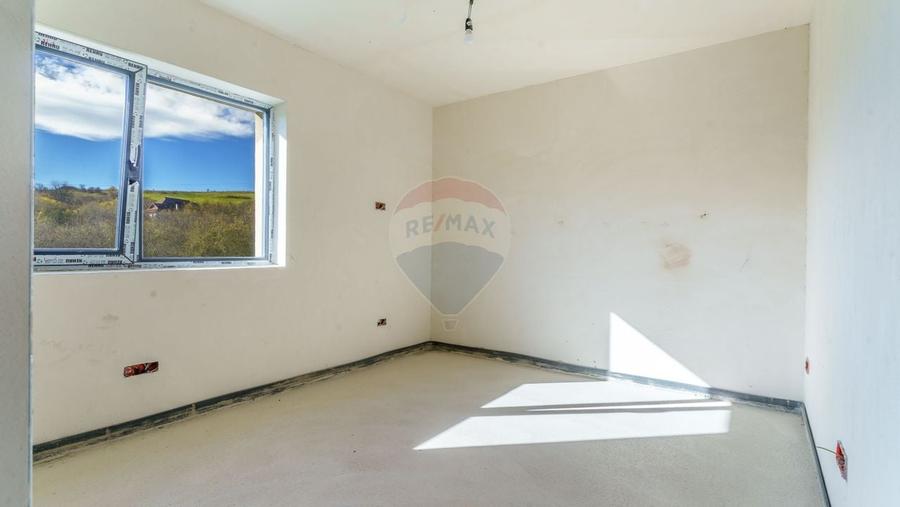 COMISION 0% - Casa / Vila cu 5 camere de vanzare in Sanpaul, Cluj - 14