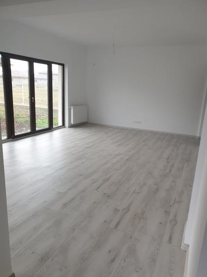 Vila 120 mp utili,600 MP TEREN,,cartier rezidential LUNA ,Saftica-Balotesti - 8