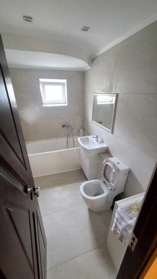 // 3 CAMERE// ULTRACENTRAL// - 7