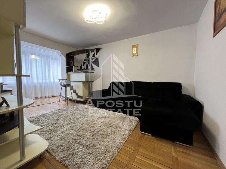 Apartament cu 3 camere, decomandat, etajul 1, zona Sagului - 3
