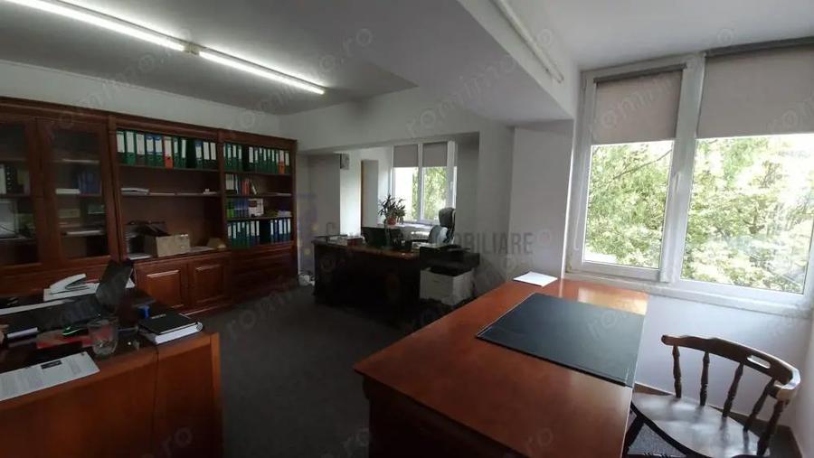 Piata Unirii_birou (post de lucru) exclusiv pentru avocati sau juristi - 2