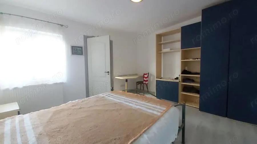 Vanzare casa renovata cu 2 camere, baie si bucatarie si 100 mp teren in proprietate zona Domenii - 7