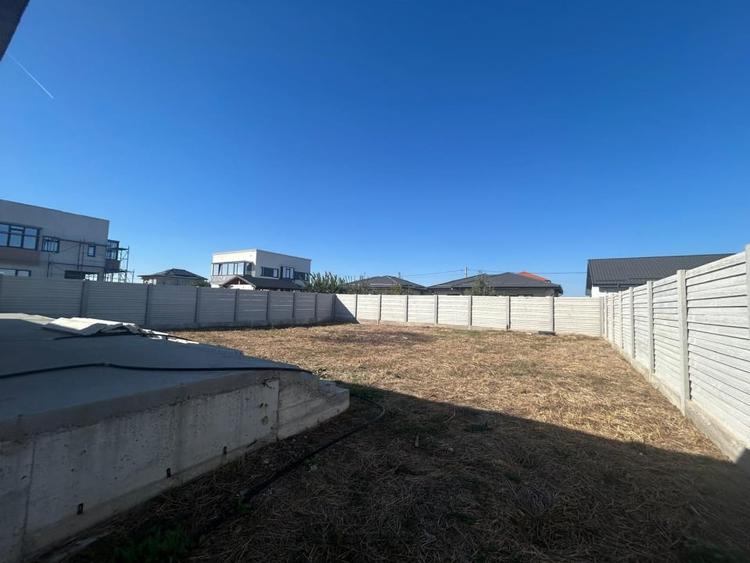 Casa plan parter, 600 mp, 115 mp utili, Metro - 11