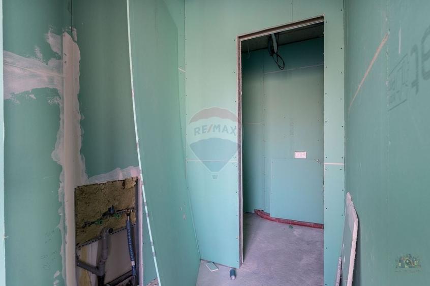 Spatiu ideal showroom/cafenea | vitrine + terasa - 10