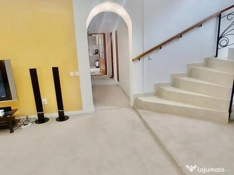 Vila 7camere/(348util,500teren,119ampr.)mp/5min.metrouAp.... - 3