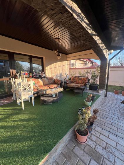 Vanzare Casa/Villa 6 camere 3 bai 3 wc -uri Dobroiesti 0% Comision - 7