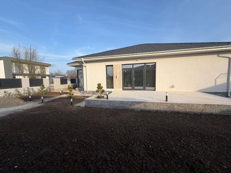 Casă de vânzare Bucov - 9