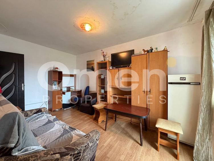 Garsoniera cu balcon, etaj intermediar, zona Meda - 1